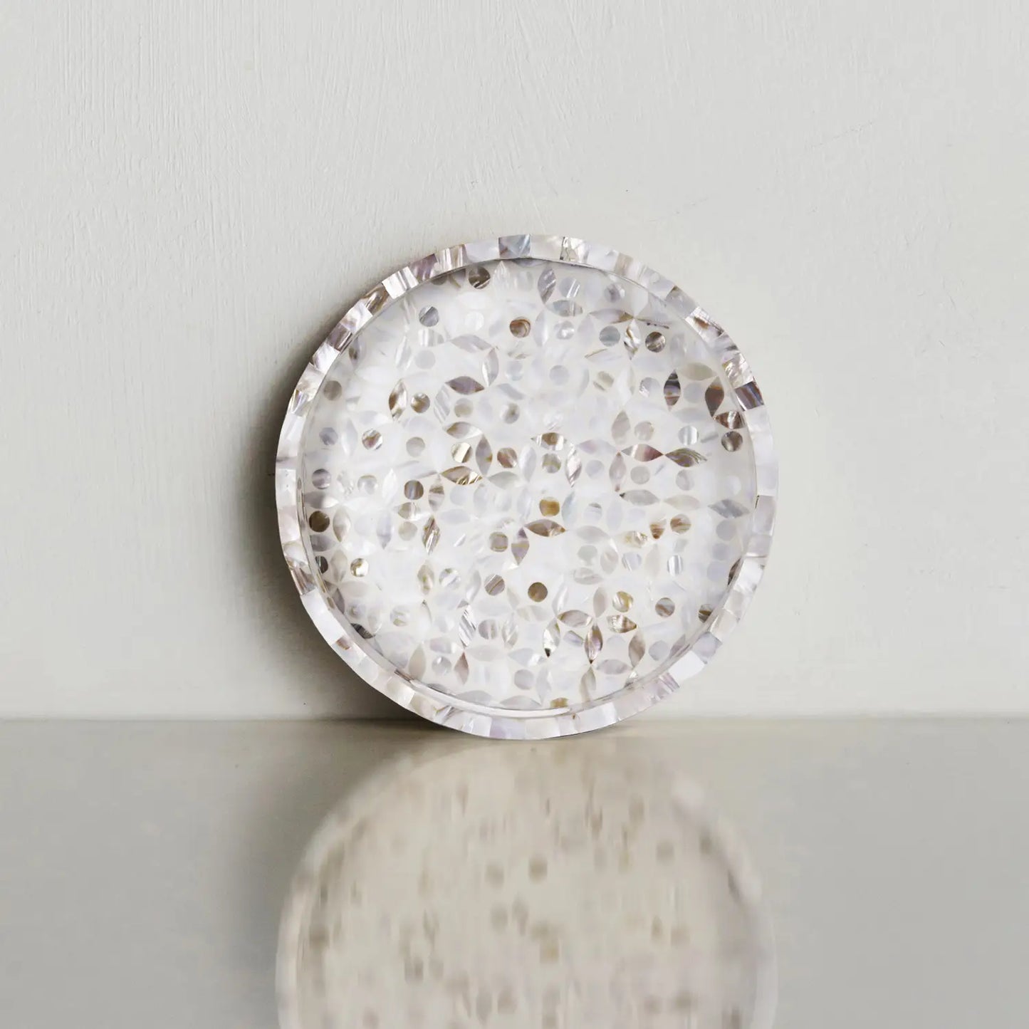 Decorative Tray Discovery Jewel Petit Pattern Mother of Pearl & Resin Inlay Collection in 2 Sizes